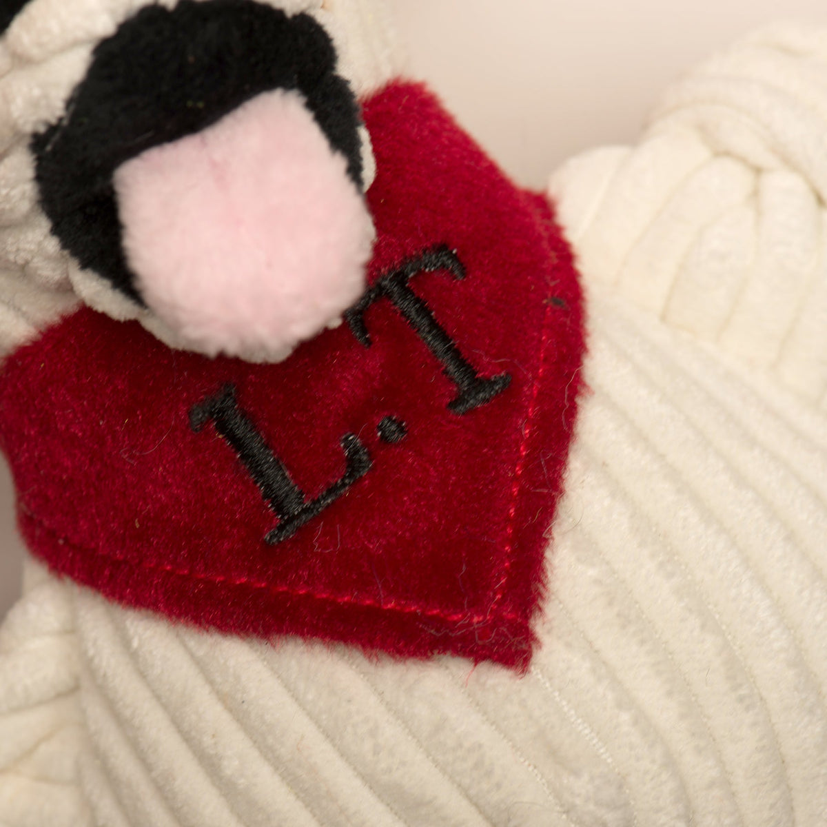 L.T. Knottie® Plush Dog Toy – Small | HuggleCause™ x Living Free Animal Sanctuary HuggleHounds