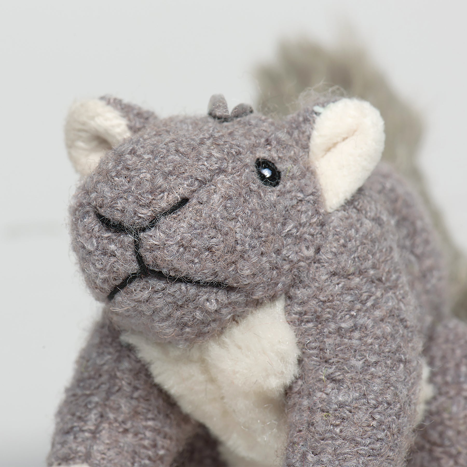 Feller Squirrel Plush Dog Toy – Soft, Squeaky Tug Toy for Dogs HuggleHounds