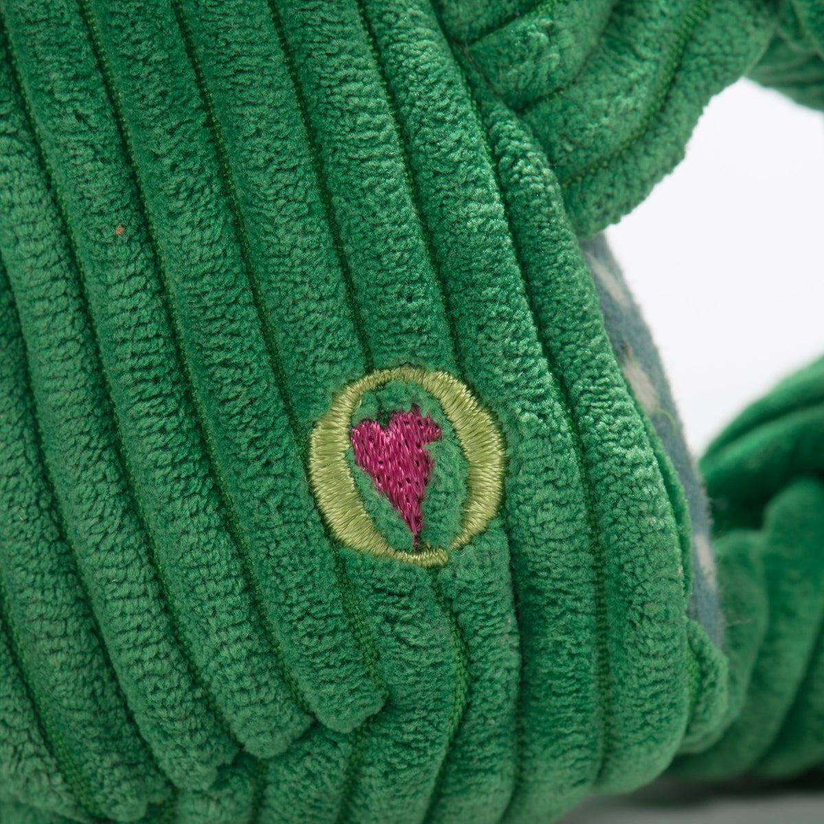 Fergie Frog Knottie® Plush Dog Toy – 5-Squeaker Tug & Chew Toy HuggleHounds