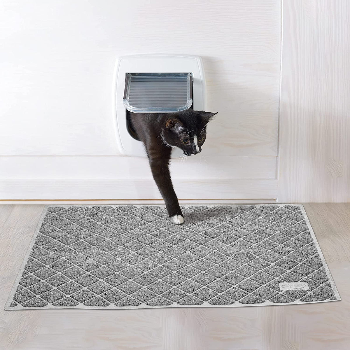 Niubya Large Cat Litter Mat – Dual-Layer Litter Trapping with Waterproof Non-Slip Backing | 35" x 23" MJ's Pet Closet