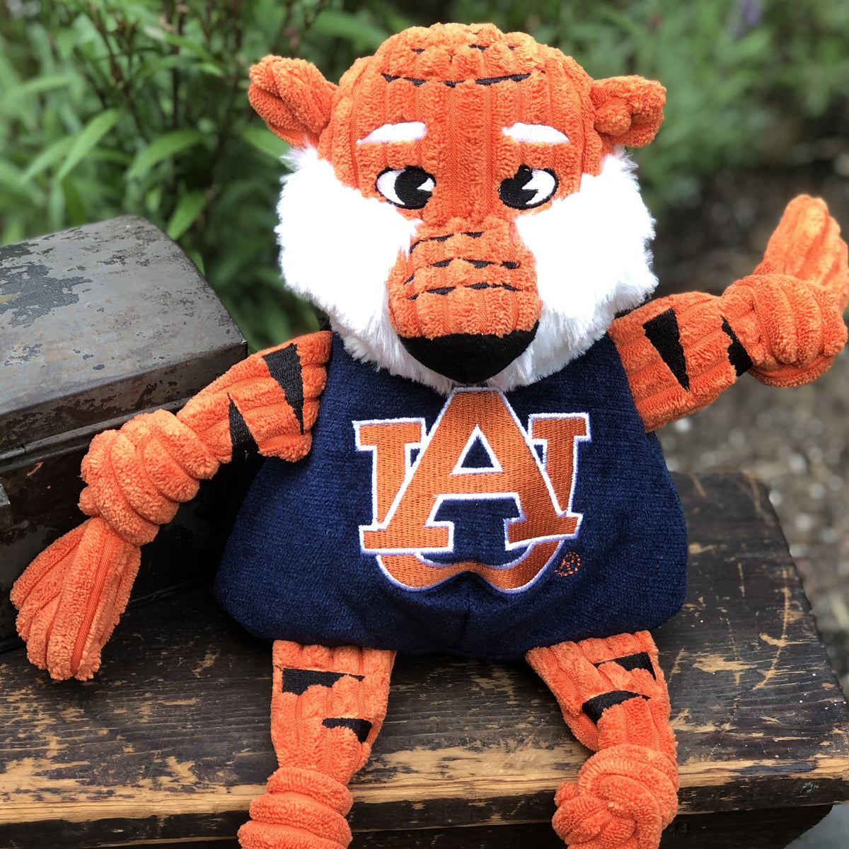 Auburn Tigers Aubie the Tiger Knottie® Plush Dog Toy – Officially Licensed NCAA HuggleHounds