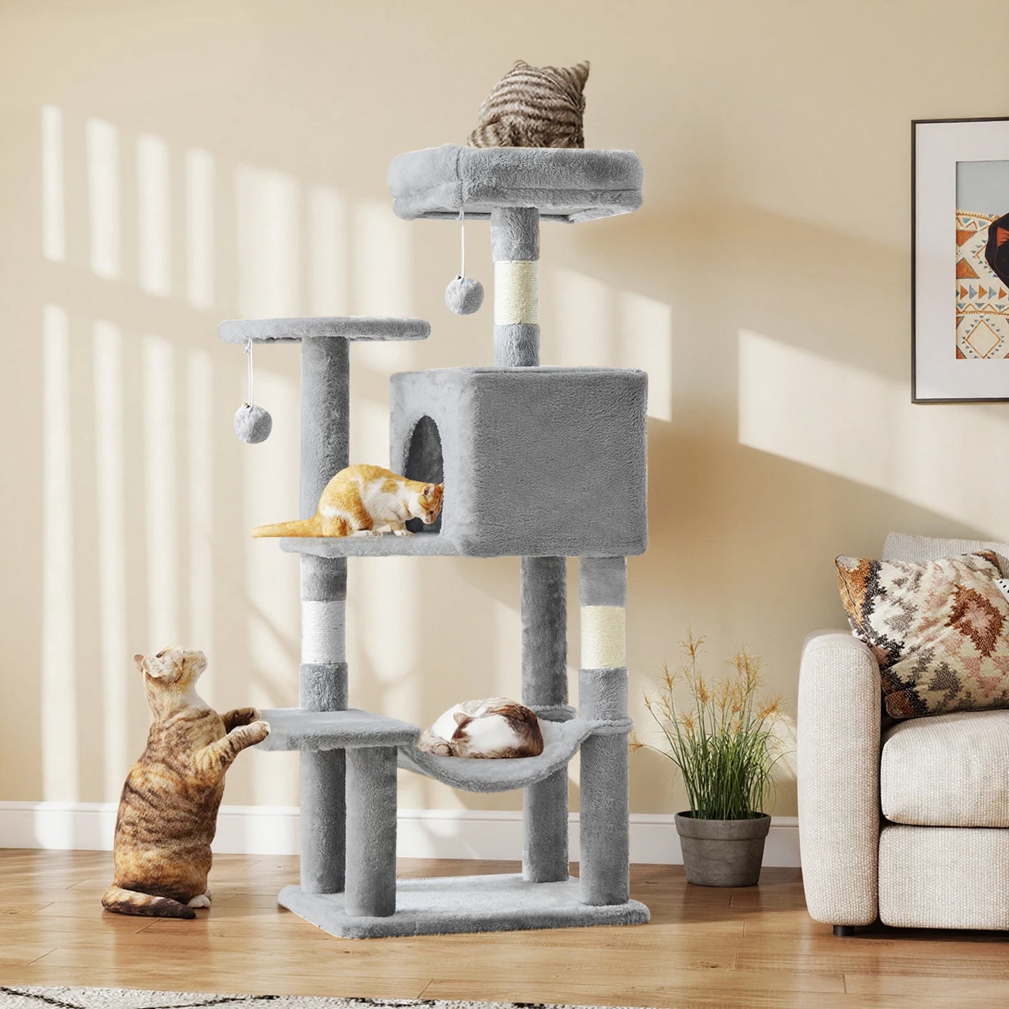 44In Tall Multi-Cat Climbing Tower Natural Sisal Scratching Posts