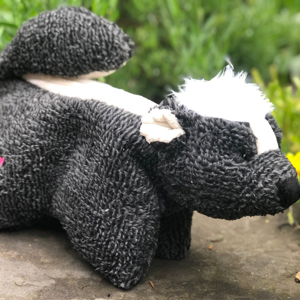 Squooshie™ Skunk Plush Dog Toy – Soft, Loosely Stuffed Cuddle Toy HuggleHounds