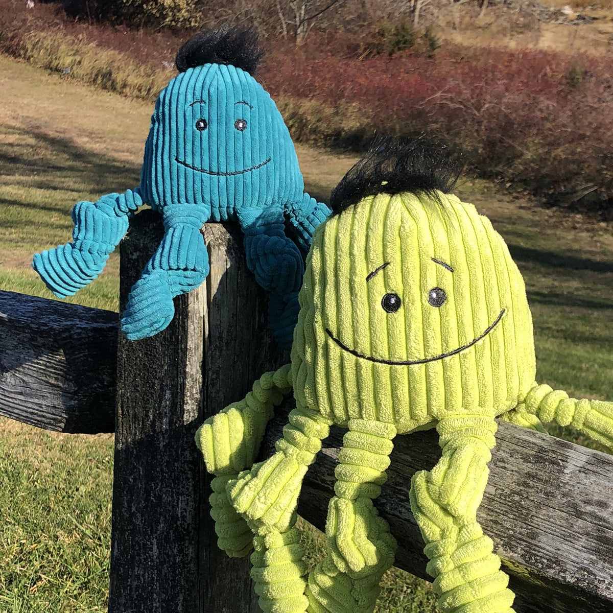 Octavie Octopus Knottie® Plush Dog Toy – Multi-Squeaker Tug Toy for Dogs HuggleHounds